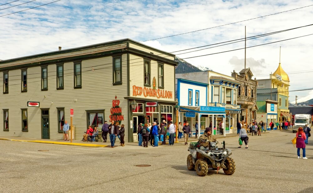 Alaska city street. Photo by Darryl Brooks/Shutterstock.com